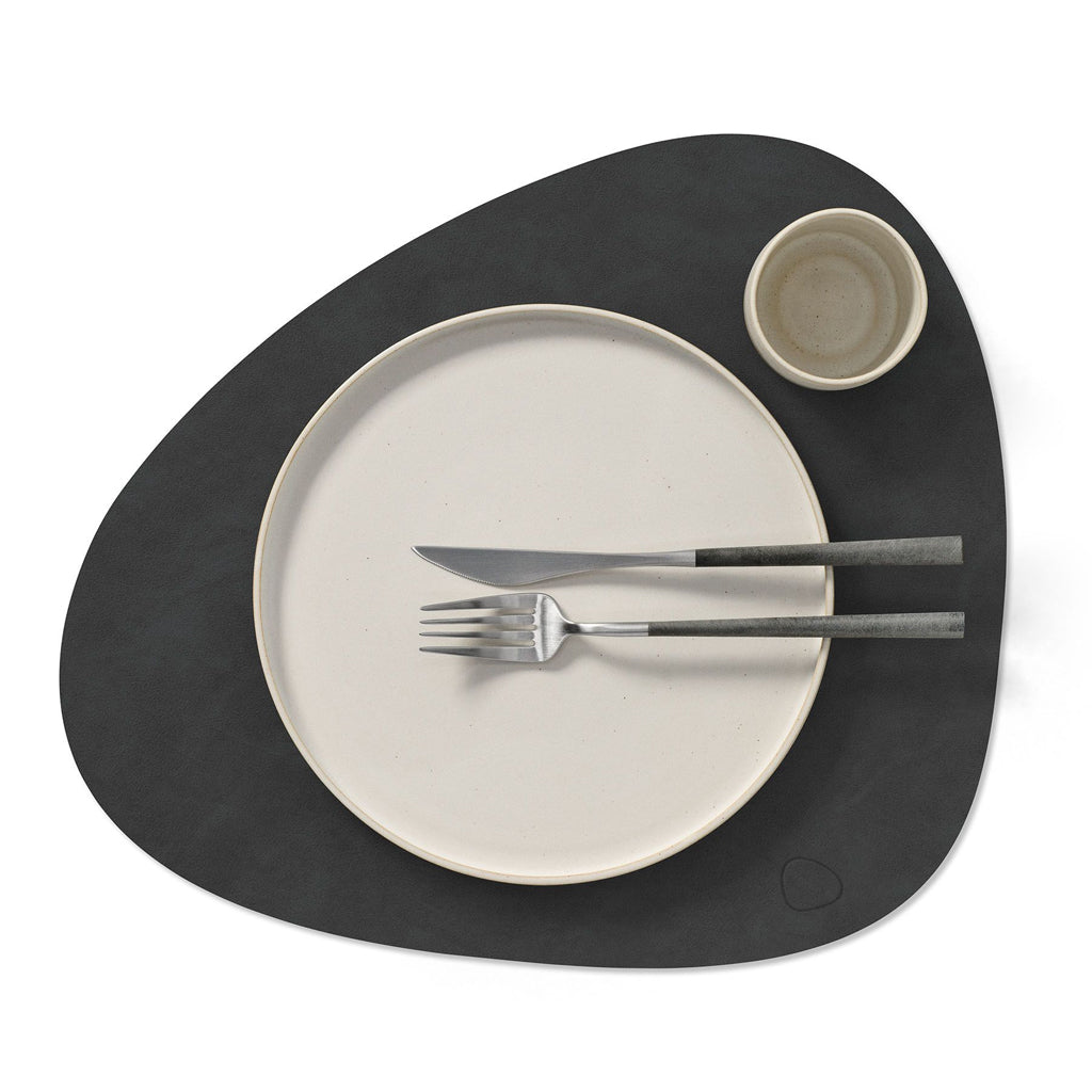 Lind DNA - Tablemat Curve L Nupo Black