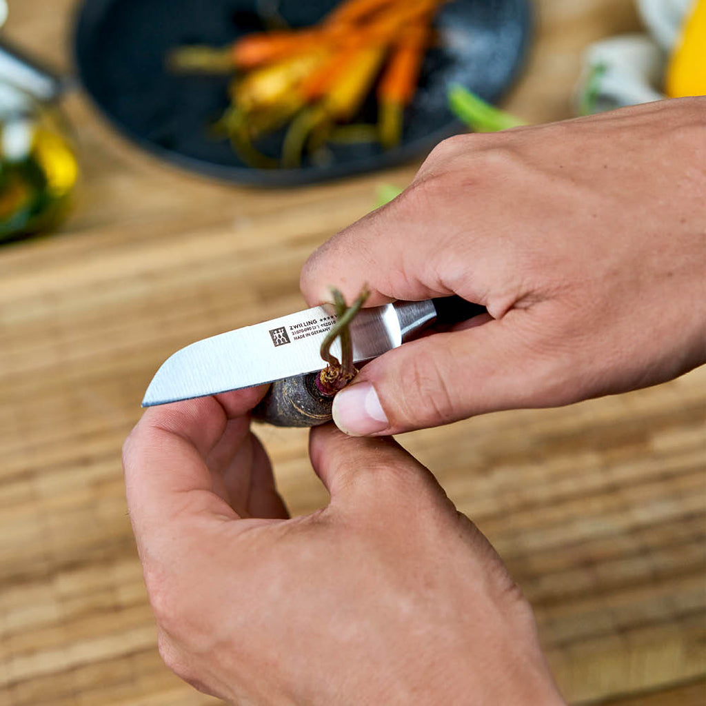 Zwilling - Couteau à légumes 4 étoiles 80 mm