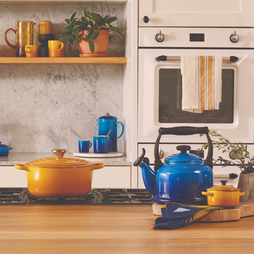 Bouilloire sifflante Le Creuset - Tradition Azure 2,1 l 