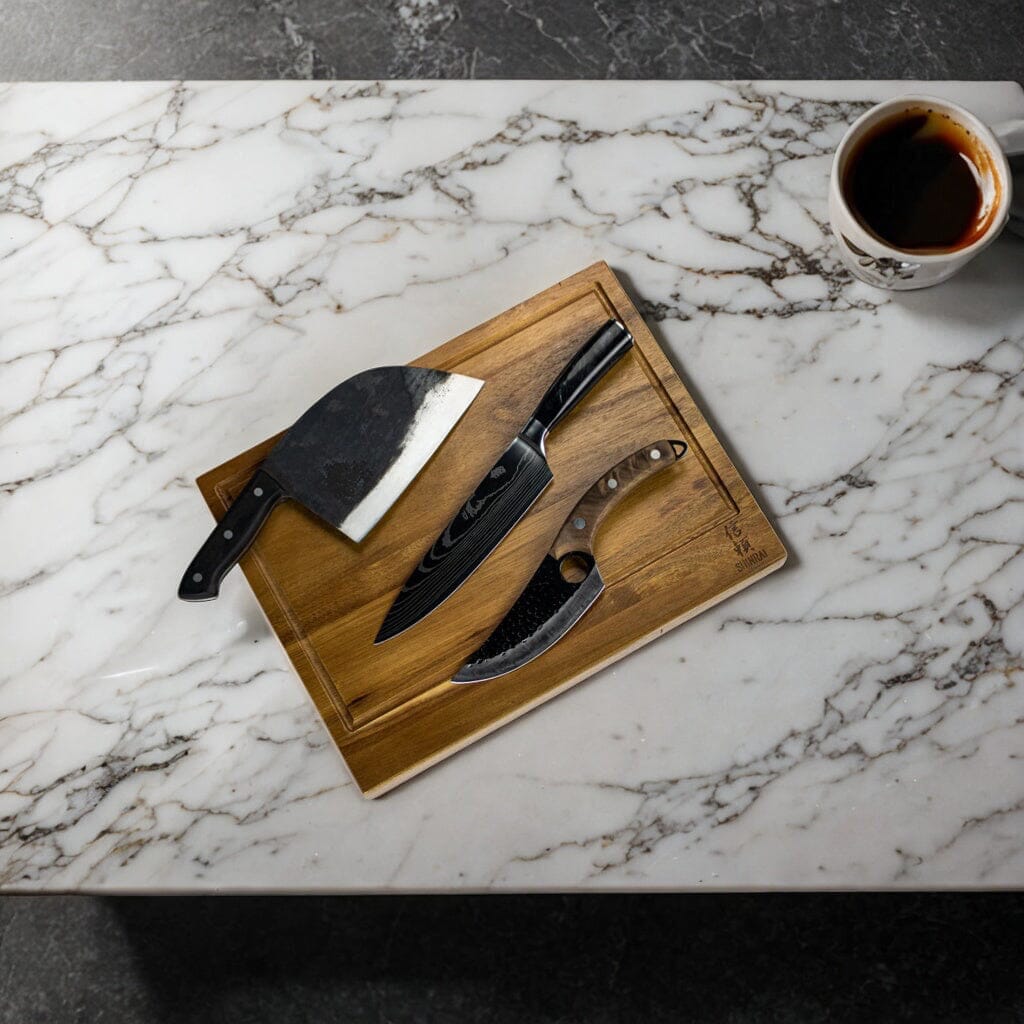 Shinrai Knives - 3 Bruine messen + Snijplank Messenset met snijplank Shinrai Knives 